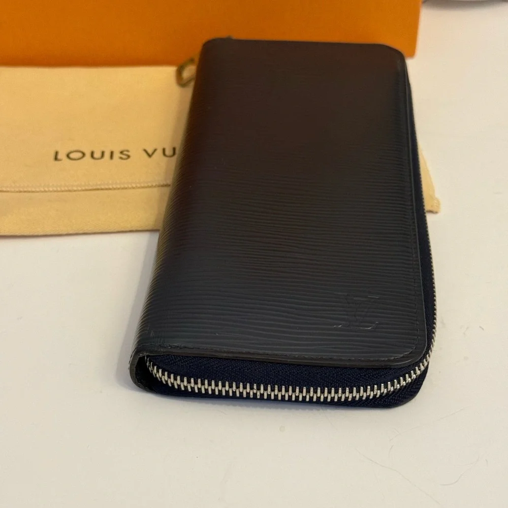 Louis Vuitton Epi Leather Organizer Wallet Navy blue ✨ - Picture 12 of 15